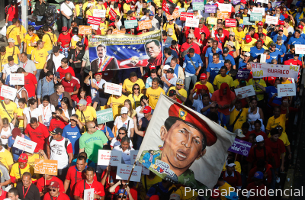Presidente Maduro recibe marcha por la paz de Cantv
