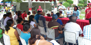 Consejos Comunales y representantes del Mcti Anzoátegui se reunieron en la Plaza Bolívar de Puerto La Cruz, donde expusieron diferentes proyectos estratégicos